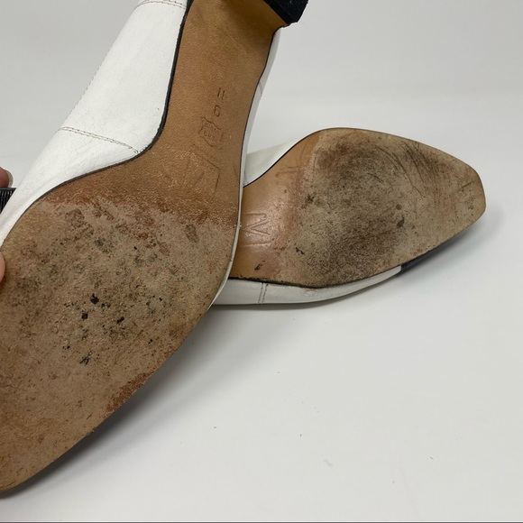 VAN ELI Vintage Navy and Ivory Pumps size 9N - Picture 12 of 12